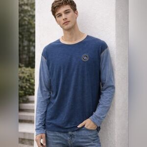 QUICKSILVER BLUE LONGSLEEVES SIZE MEDIUM